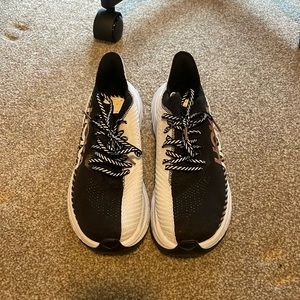 Hoka carbon x 3 women’s size 7